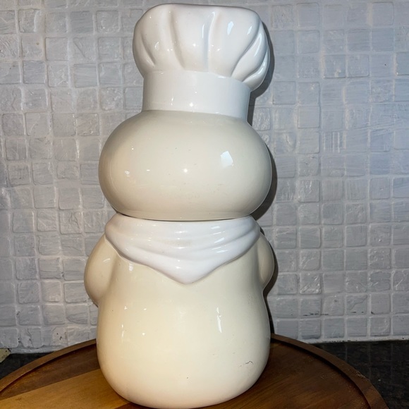 Pilsbury dough boy cookie jar, shakers and magnets - Picture 2 of 7
